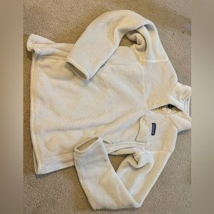 White Patagonia Pullover